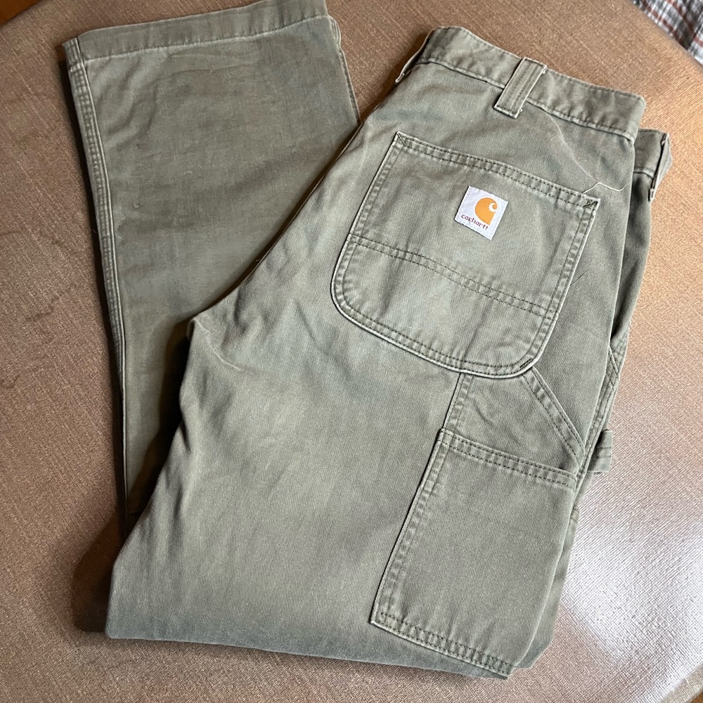 Carhartt 32x30 art green pants